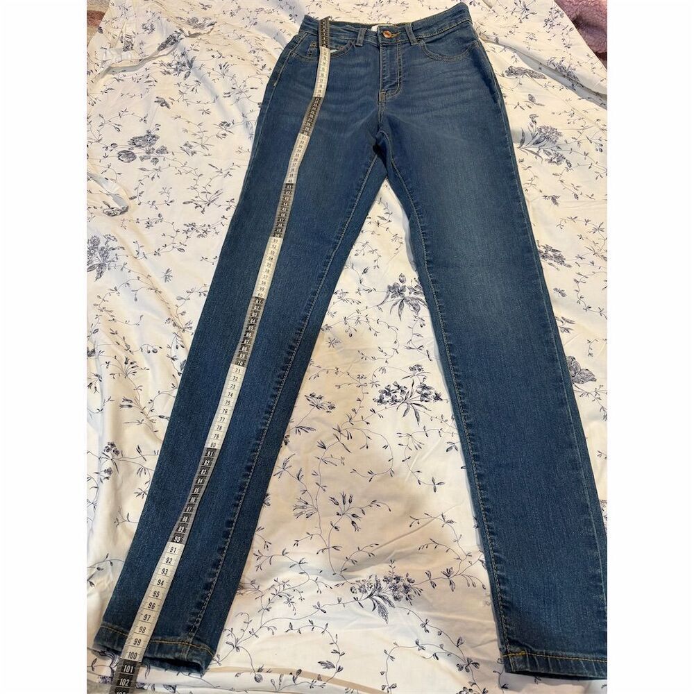 Forever 21 Women's Blue Skinny Jeans Size 24 Medium Wash Denim